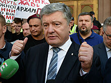 Порошенко допросили