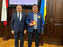 Экс-депутата Народного Хурала Бурятии наградили медалью за участие в СВО