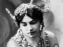 Танцовщица, шпионка и экспонат: кто такая Мата Хари и почему о ней до сих пор ходят легенды