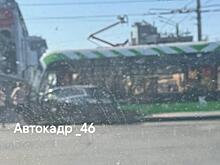 В Курске на площади Перекальского произошло ДТП с травмаем «Львенок»