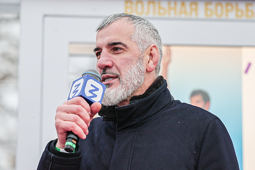 2 марта после тяжелой болезни скончался российский борец вольного стиля, депутат Госдумы от Дагестана, Бувайсар Сайтиев. На его счету три золотых олимпийских медали и шесть побед  на чемпионатах мира и Европы.