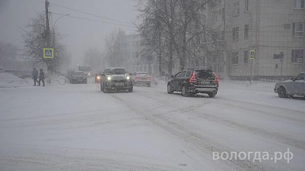 В ГИБДД предупреждают о возможных опасностях на дорогах Вологды