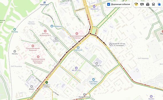 В Казани на улице Ершова образовалась большая пробка из-за аварии