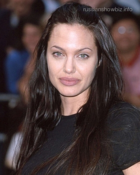 Анджелина Джоли проявила жестокость к детям