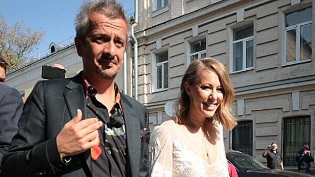 Миро предрекла скорый развод Собчак и Богомолова