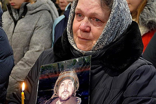 Священник со скандалом выгнал семью погибшего бойца ВСУ
