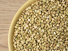 Россиянам рассказали о неочевидной пользе зеленой гречки