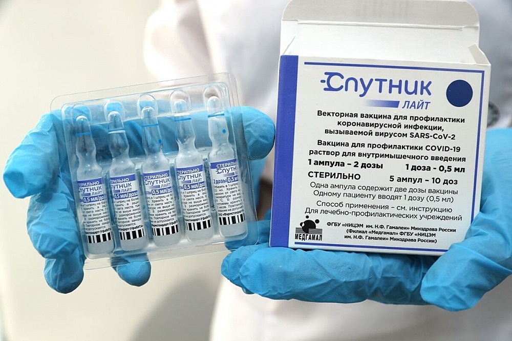 Денис Паслер рассказал о запасах вакцины в Оренбургской области