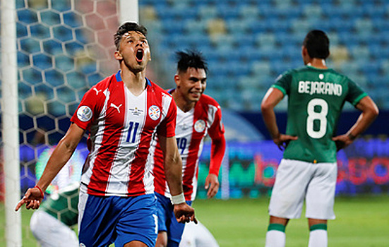 Сборная Парагвая обыграла команду Боливии в матче Кубка Америки по футболу