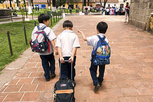 Детей-мигрантов включат в особый список МВД при непродлении срока пребывания в РФ