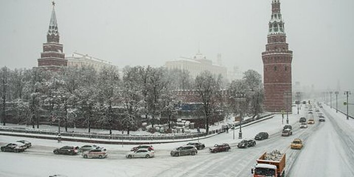 Москвичей попросили не садиться за руль