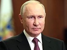 Путин подписал указ о посмертном награждении российских медиков за борьбу с COVID-19