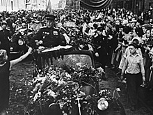 Парад не по уставу. Как в Ленинграде 75 лет назад встретили победителей