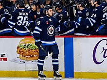 Российский форвард Чибриков сломал зуб лучшему бомбардиру сезона НХЛ Селебрини