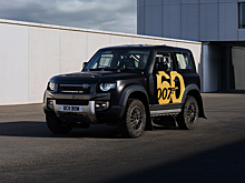Посмотрите на раллийный Land Rover Defender с ливреей, посвященной Джеймсу Бонду