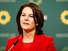 «АиФ»: В ФРГ возмутились тратами канцлера Шольца и главы МИД страны Бербок на стилистов