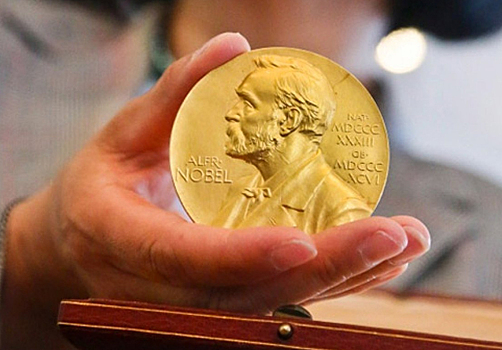 В номинанты на Нобелевскую премию насильно записали больше женщин и представителей меньшинств