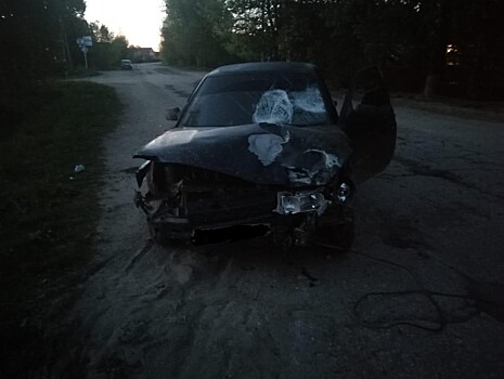 В Тверской области автомобиль сбил два мотоцикла, на которых ехали подростки