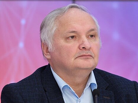 РИА Новости: Политолог Суздальцев опроверг сведения о своем задержании в Москве