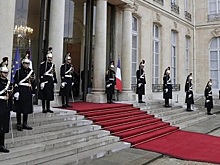 Valeurs Actuelles: Елисейский дворец получил письмо с человеческим пальцем