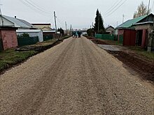 В Вахрушах при участии местных жителей отремонтировали дорогу