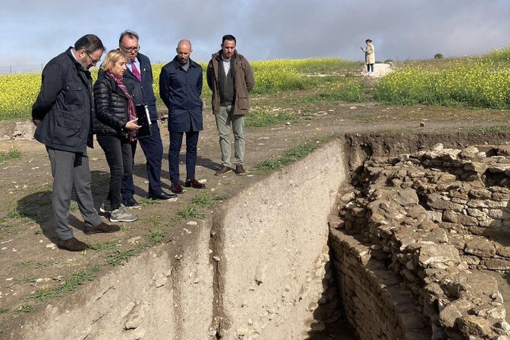 В Испании раскопали самый маленький римский амфитеатр