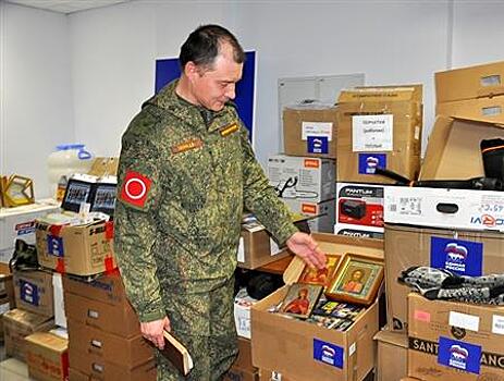 Самарские единороссы передали гуманитарную помощь землякам-участникам СВО
