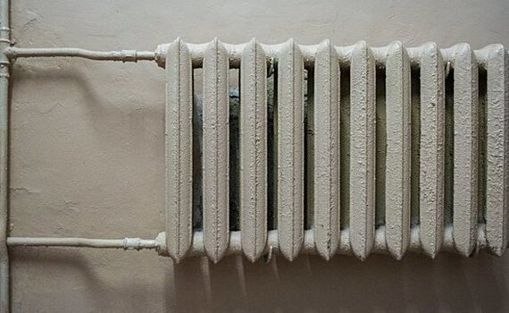 В мэрии Казани объяснили, что делать, если батареи в квартирах слишком жаркие