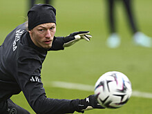 Сафонов в домашнем матче ПСЖ с «Марселем» трижды спас свой клуб