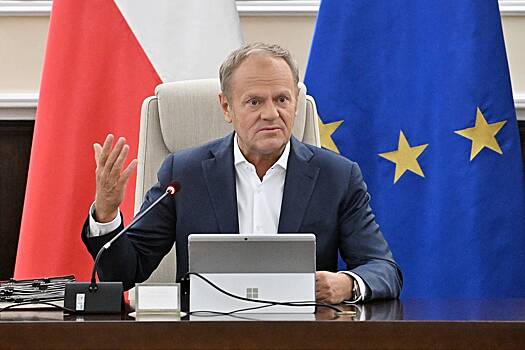 Премьер Польши заявил о подозрительных маневрах судна России в Балтийском море