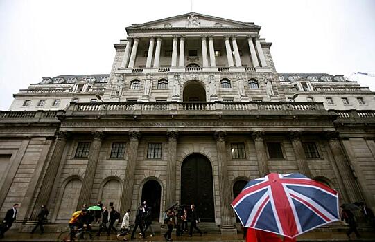 Банк Англии сохранил базовую ставку на уровне 0,5%
