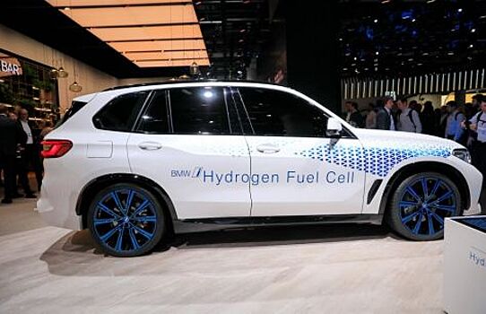 Предвестие водородного концепта BMW i Hydrogen NEXT