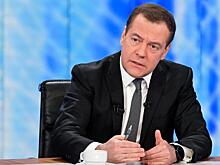 "Медведев не понимает, что 1 января в России наступит коллапс»