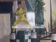 Мужчина решил изобразить Брюса Ли и попал в тюрьму на полгода