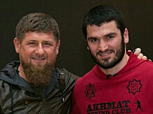 Бетербиев поправил английского журналиста: «Я чеченец, не дагестанец»