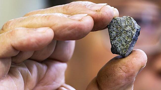 Сколько денег можно заработать на метеорите, который видели недавно над Москвой