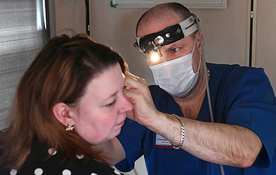 Ограничение или культурная особенность: стоит ли лечить глухоту?