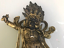 Главе Тувы подарили буддийскую статуэтку - военный трофей с Восточного фронта