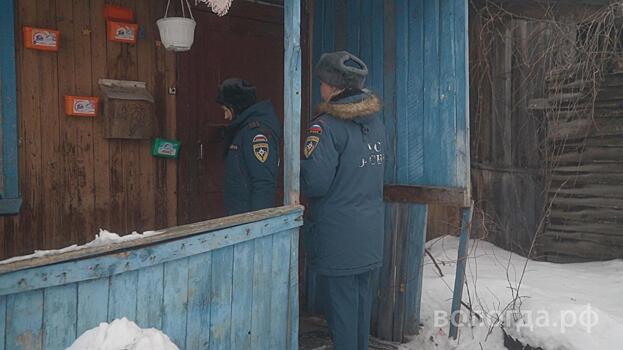 13 пожаров произошло в Вологде с начала года, большинство — в деревянных домах