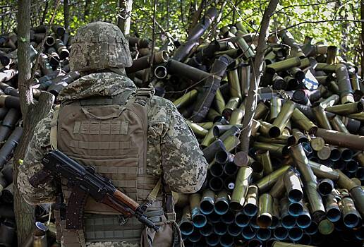 Украину предупредили о последствиях производства снарядов на своей территории