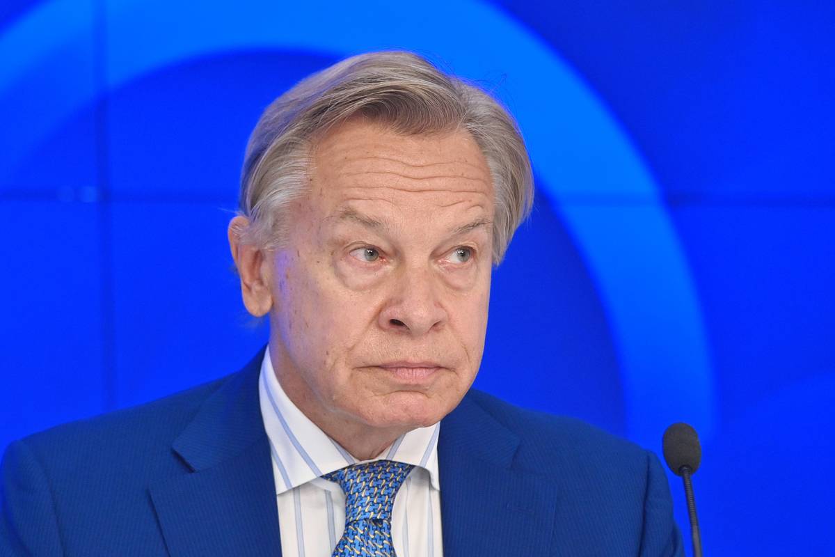 В Совфеде назвали унизительным и жалким зрелищем выступление Каллас перед парламентом