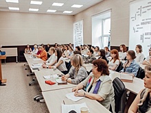 Мининский университет проведет переподготовку учителей-предметников