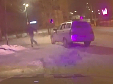 В Кургане полицейские задержали нетрезвого угонщика автомобиля, не имеющего водительского удостоверения