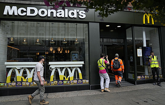 WSJ узнала о планах McDonald's на время закрыть офисы в США из-за сокращений