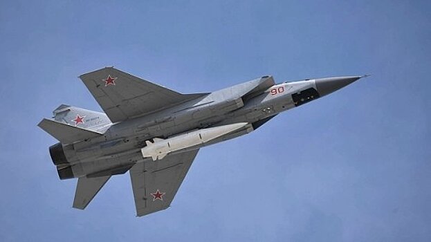 Перспективный перехватчик на смену МиГ-31 получит "Кинжал" по наследству