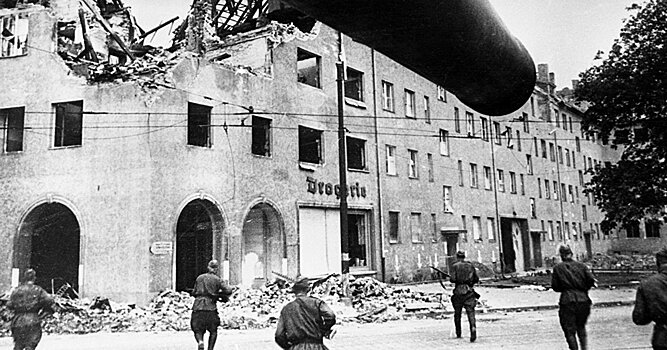 День Победы: когда русские штурмовали Берлин, улицы были усеяны трупами (The Times, Великобритания)