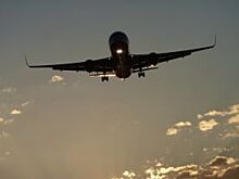 Суд арестовал пассажира рейса Новосибирск - Москва за пьяный дебош и нападение на экипаж самолета