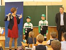 Курские активисты ОНФ учат школьников безопасности на проезжей части