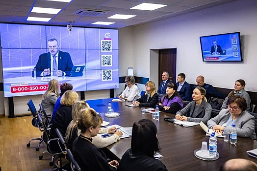 Глава Ханты-Мансийска Максим Ряшин: Ни один вопрос, озвученный жителями на прямой линии с губернатором, не останется без ответа