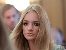 Дочь Пескова показала фото в бикини